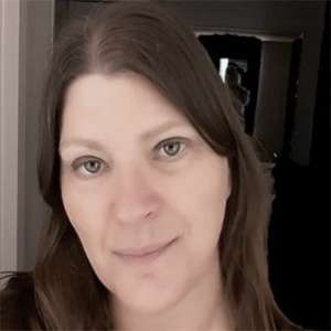 Dr. Debra Bentson